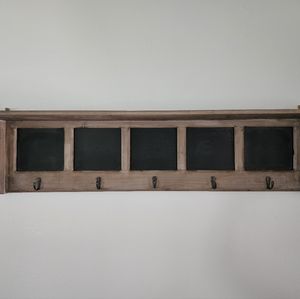 Entry way wall decor